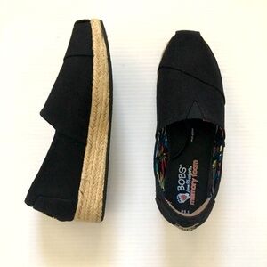 Skechers BOBS Shoes Memory Arch Foam Women 8.5 Black Espadrille Wedge Slip-On
